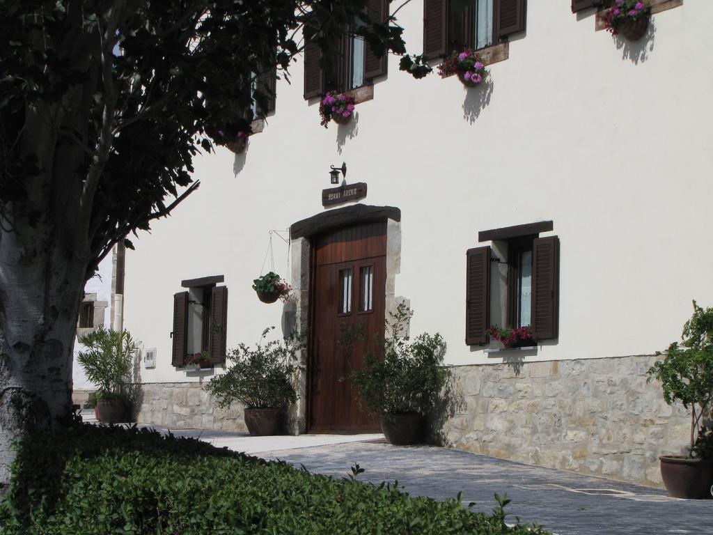 Hostal Rural Huartearena Iza Zimmer foto